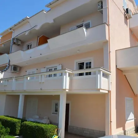 Apartments Niko Novalja Exterior photo