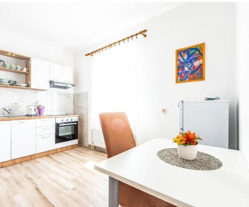 Apartment Niko *